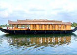 5 bed rooms houseboat